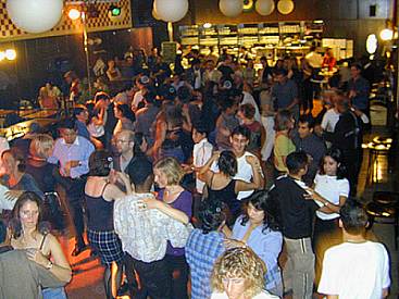 Salsa im Café der Kunsthalle in Bonn
