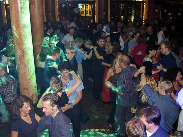 Caf� Roncalli, Theaterstrasse, Aachen (anklicken zum Vergr��ern, mit ALT+F4 wieder schliessen)