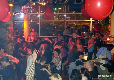 AXXES - click to enlarge - anklicken zum Vergr��ern, mit ALT+F4 wieder schliessen