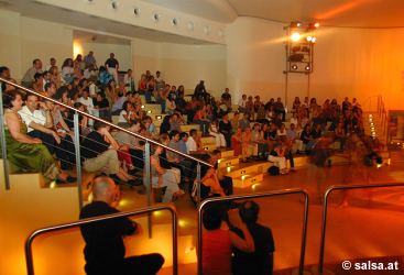Salsa im Gangolf in Bonn - anklicken zum Vergr��ern - click to enlarge