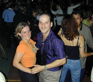 Salsa im Caf� der Kunsthalle in Bonn - anklicken zum Vergr��ern - click to enlarge