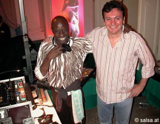 Salsa in der Redoute in Bonn - anklicken zum Vergr��ern - click to enlarge