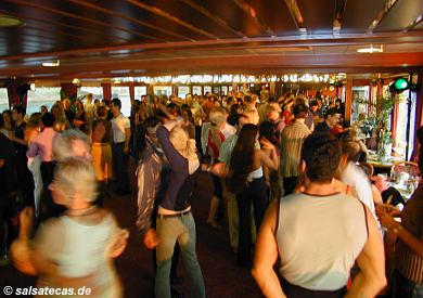 Salsaboot D�sseldorf