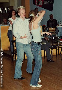 Salsa in Hamburg: La Macumba / Latin Dance Academy - (anklicken zum Vergr��ern - click to enlarge)